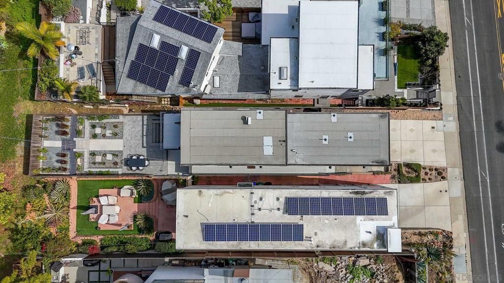 Image 40 of property listing at 3434 Talbot St, San Diego, CA 92106