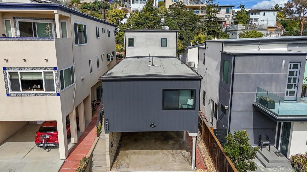 Image 41 of property listing at 3434 Talbot St, San Diego, CA 92106