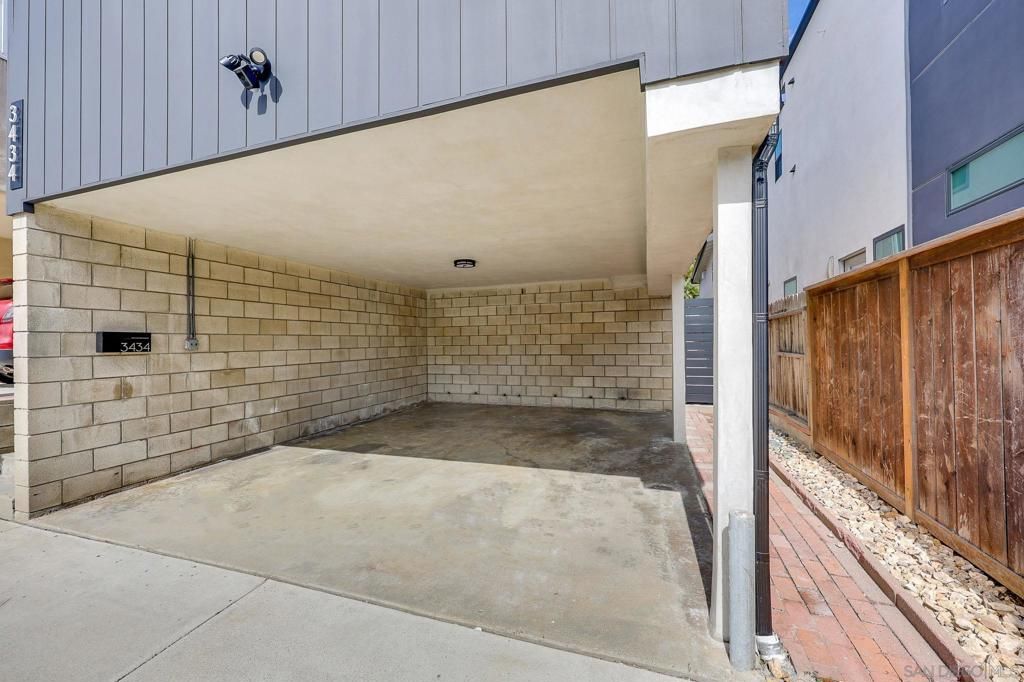 Image 42 of property listing at 3434 Talbot St, San Diego, CA 92106