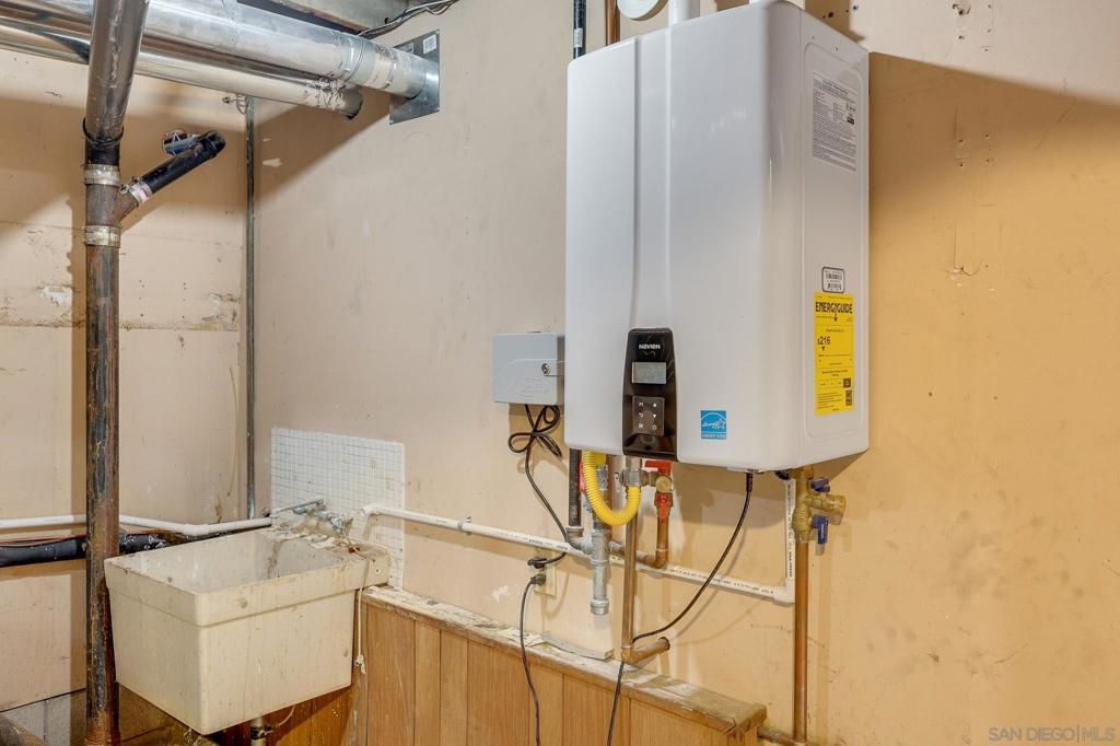 Image 44 of property listing at 3434 Talbot St, San Diego, CA 92106