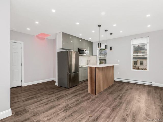 1218 Havemeyer Avenue, Bronx, NY 10462