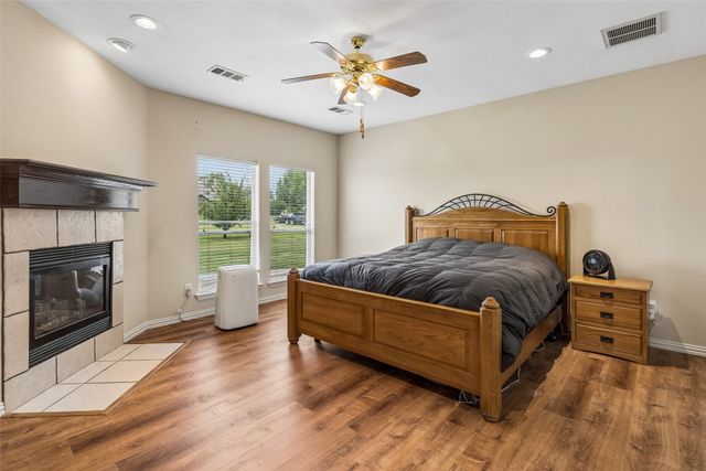840 Lake Vista Lane, Lavon, TX 75166