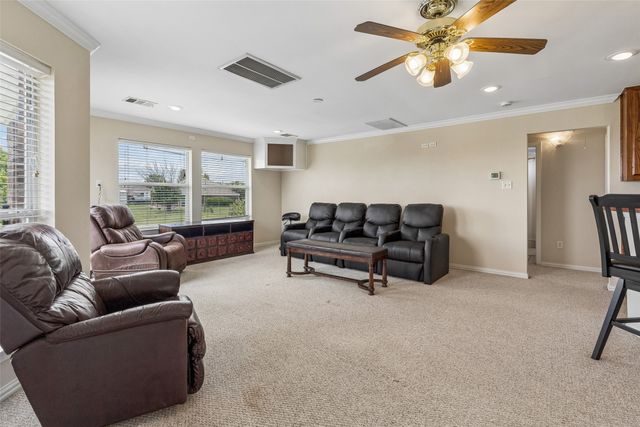840 Lake Vista Lane, Lavon, TX 75166
