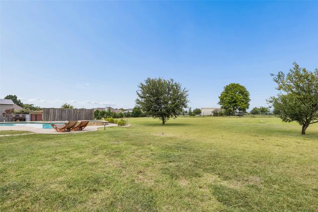 840 Lake Vista Lane, Lavon, TX 75166