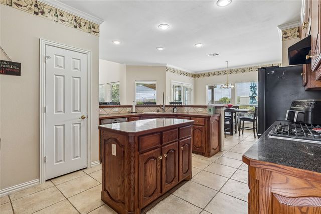 840 Lake Vista Lane, Lavon, TX 75166