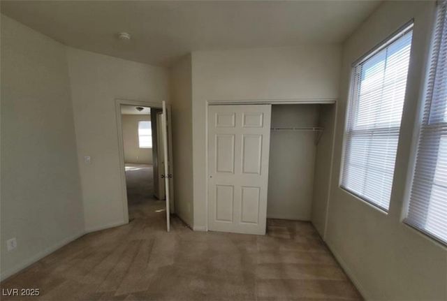 5445 Indian Cedar Drive, Las Vegas, NV 89135