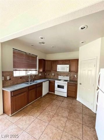 5445 Indian Cedar Drive, Las Vegas, NV 89135