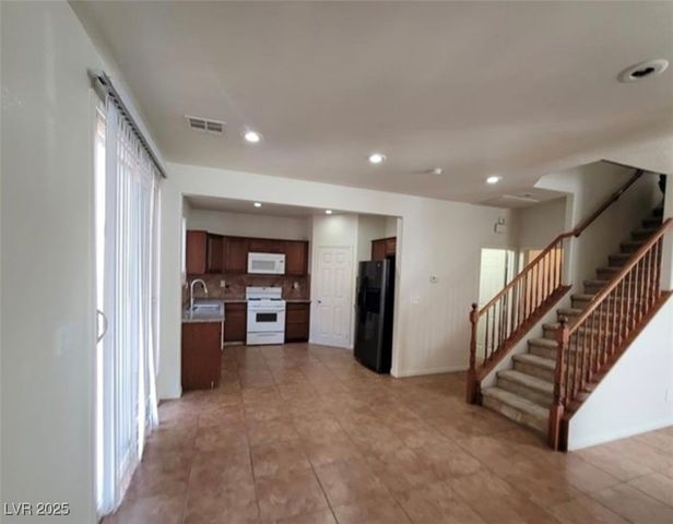 5445 Indian Cedar Drive, Las Vegas, NV 89135