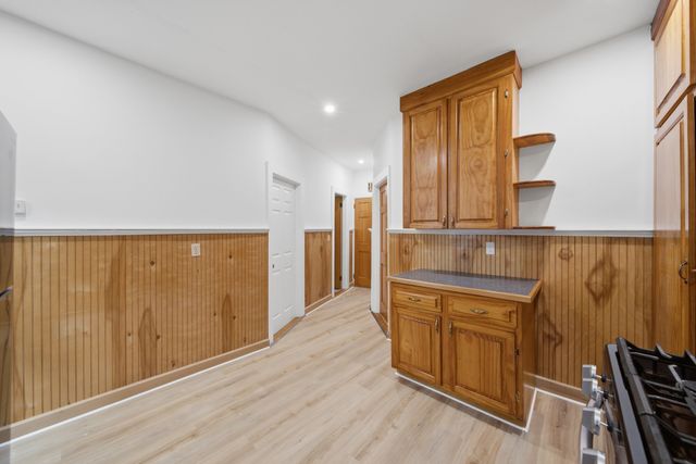 103 London St, Boston, MA 02128
