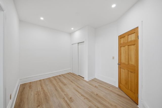 103 London St, Boston, MA 02128