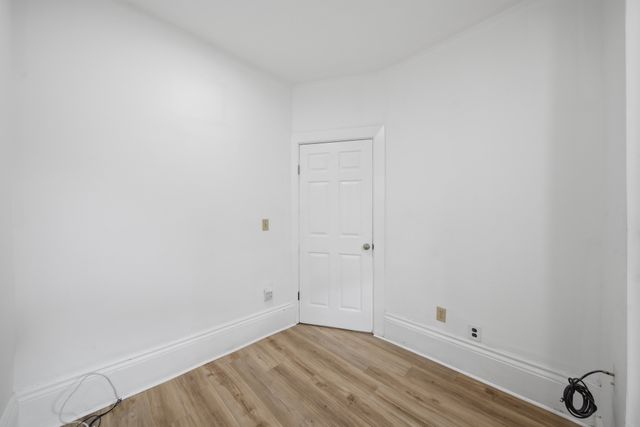 103 London St, Boston, MA 02128