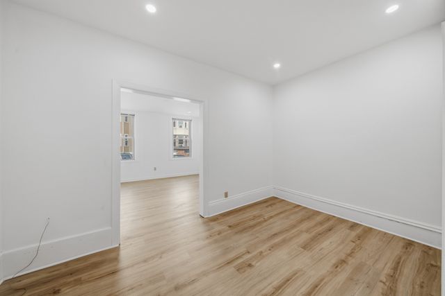 103 London St, Boston, MA 02128