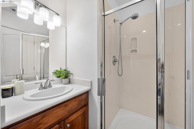2109 N Donovan Way, San Ramon, CA 94582