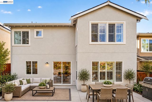 2109 N Donovan Way, San Ramon, CA 94582