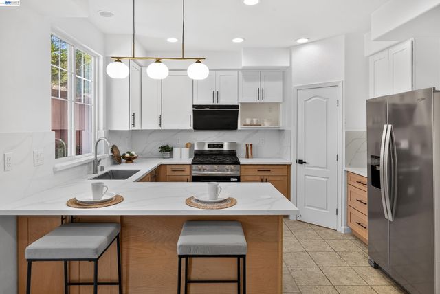 2109 N Donovan Way, San Ramon, CA 94582