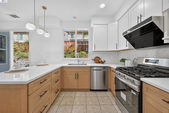 2109 N Donovan Way, San Ramon, CA 94582
