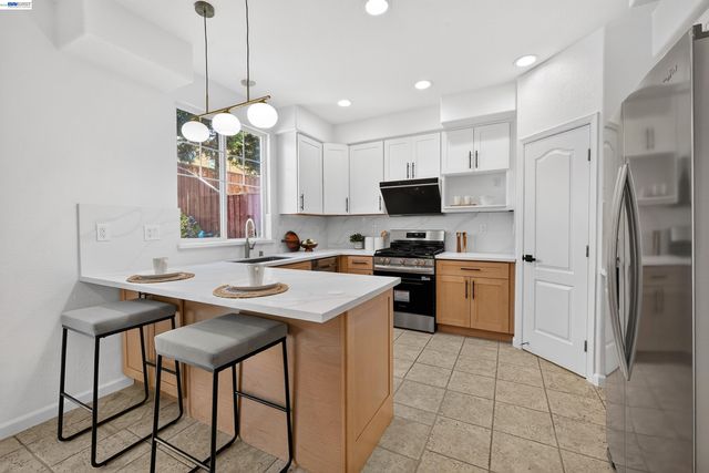 2109 N Donovan Way, San Ramon, CA 94582