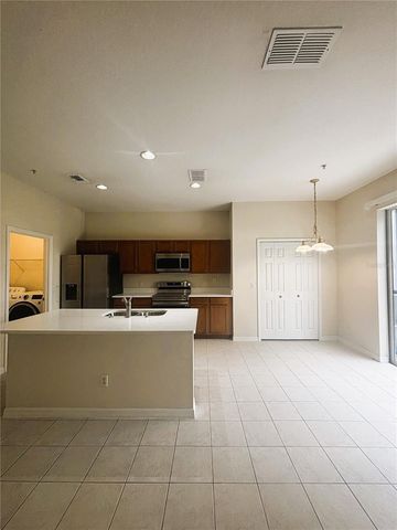 10036 MOORSHIRE CIRCLE, Orlando, FL 32829