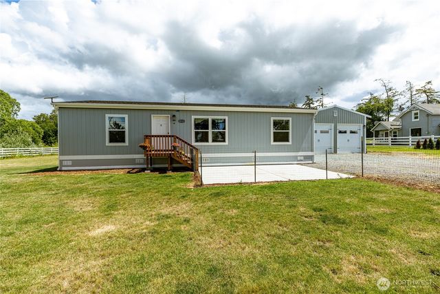 28510 SR 20, Oak Harbor, WA 98277