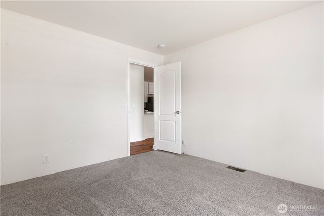28510 SR 20, Oak Harbor, WA 98277