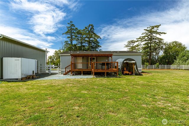 28510 SR 20, Oak Harbor, WA 98277