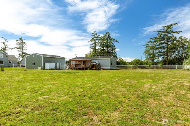 28510 SR 20, Oak Harbor, WA 98277