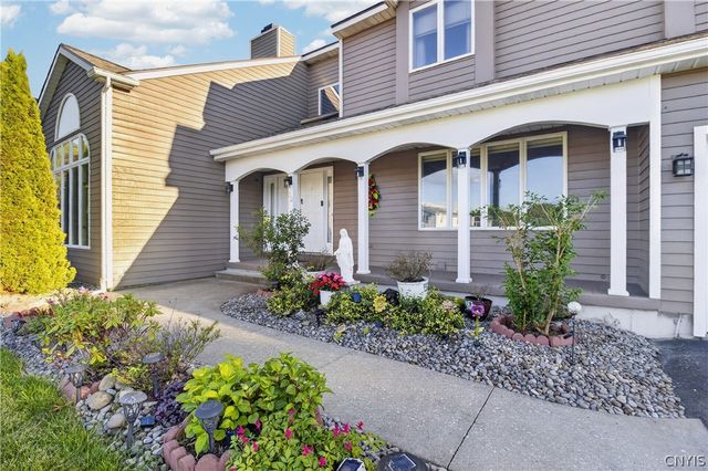 32 Morgan Lane, New Hartford, NY 13413