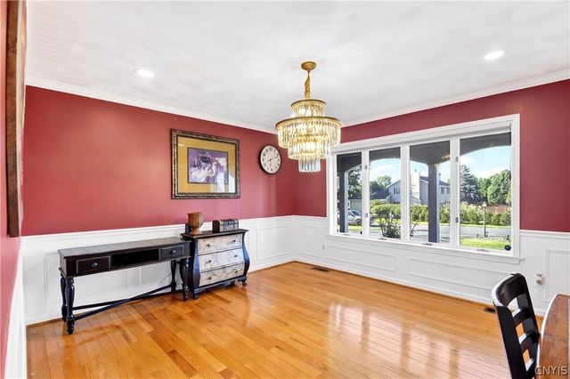 32 Morgan Lane, New Hartford, NY 13413