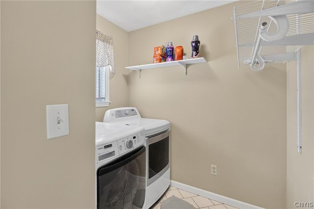 32 Morgan Lane, New Hartford, NY 13413