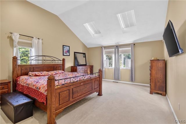 32 Morgan Lane, New Hartford, NY 13413
