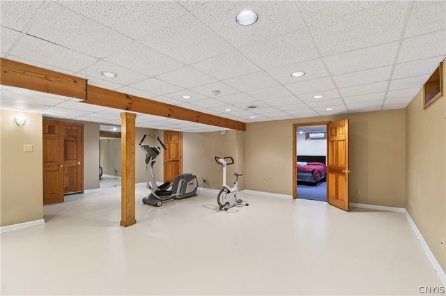 32 Morgan Lane, New Hartford, NY 13413
