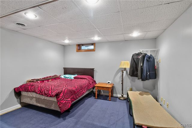 32 Morgan Lane, New Hartford, NY 13413