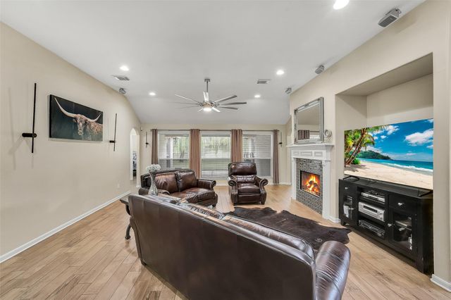 7306 Still Haven Drive, Richmond, TX 77407