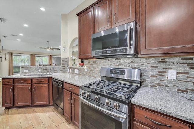 7306 Still Haven Drive, Richmond, TX 77407