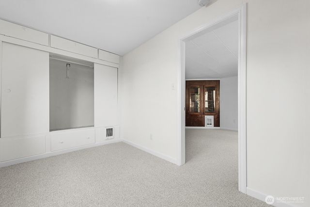 7818 Stroud Avenue N, Seattle, WA 98103