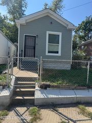 1914 Lytle St, Louisville, KY 40203
