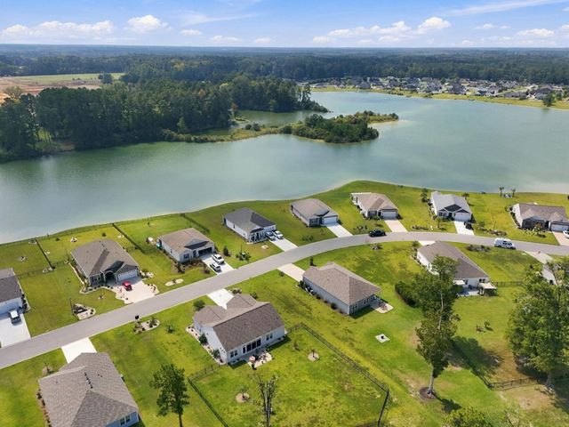616 Coquina Bay Dr., Conway, SC 29526
