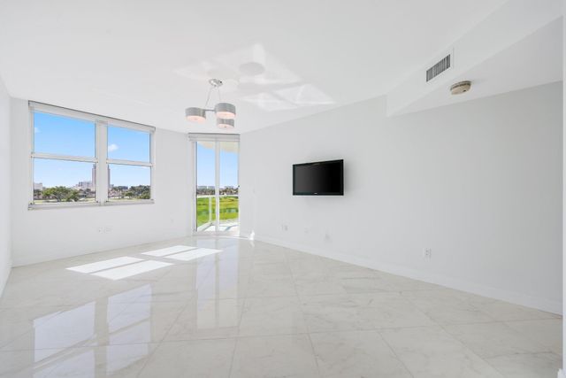 500 SE Mizner Boulevard A404, Boca Raton, FL 33432