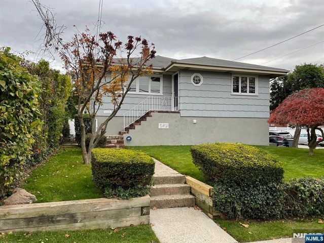 1626 Maple Street, Fort Lee, NJ 07024