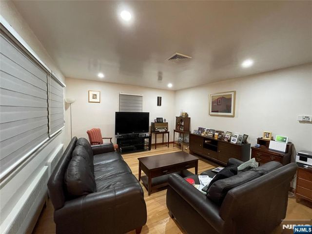 1626 Maple Street, Fort Lee, NJ 07024