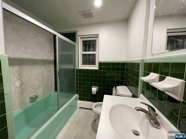 1626 Maple Street, Fort Lee, NJ 07024