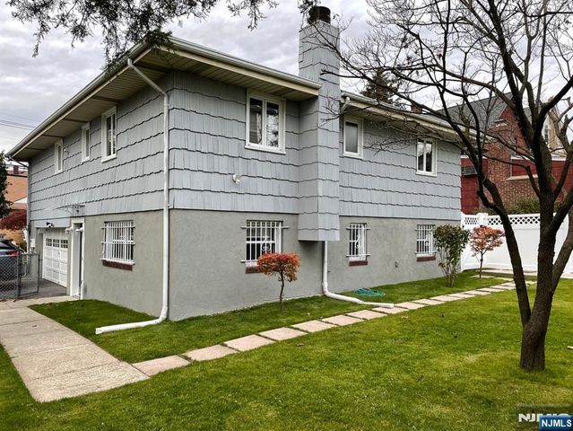 1626 Maple Street, Fort Lee, NJ 07024