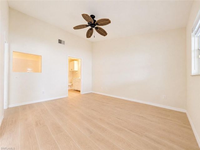 2888 Crown Pointe BLVD, Naples, FL 34112