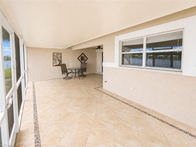 2888 Crown Pointe BLVD, Naples, FL 34112