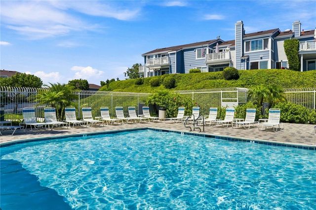 2127 Avenida Espada 210, San Clemente, CA 92673
