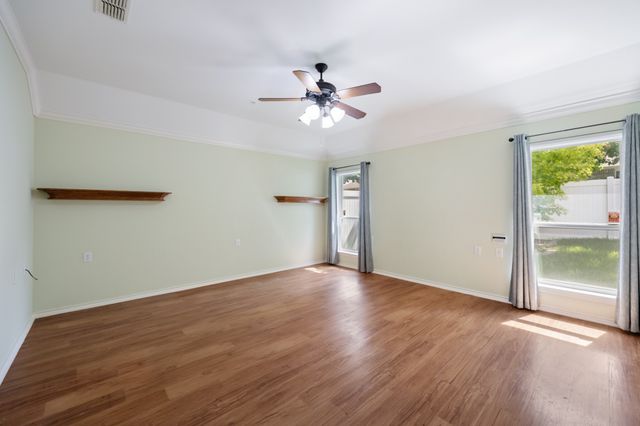 104 Enchanted Court, Red Oak, TX 75154