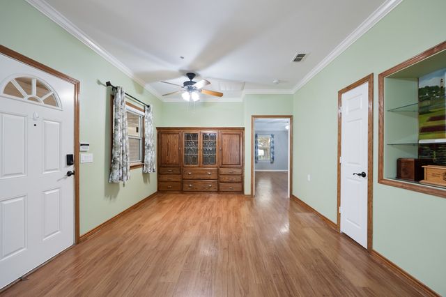 104 Enchanted Court, Red Oak, TX 75154