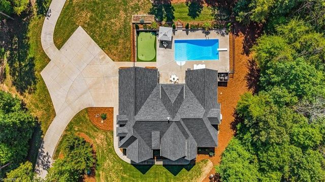 7376 Hidden View Drive, Oak Ridge, NC 27310