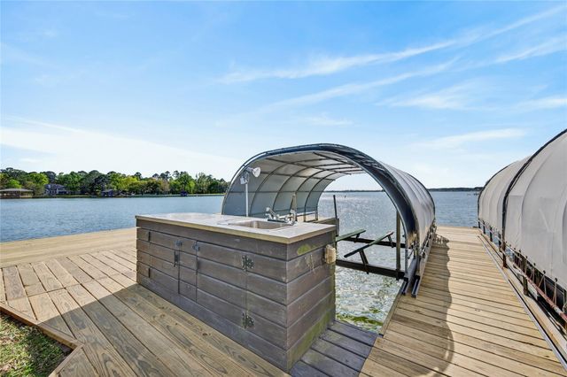 13991 Jbk Memorial Drive, Willis, TX 77318