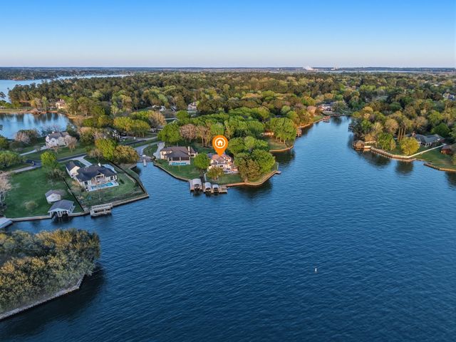 13991 Jbk Memorial Drive, Willis, TX 77318